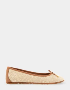 Comfortable Women's Ballet Flat in Natural Raffia Combo Raffia Fabric