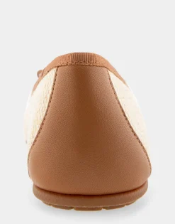 Comfortable Women's Ballet Flat in Natural Raffia Combo Raffia Fabric