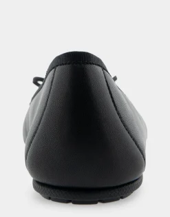 Comfortable Women's Ballet Flat in Black Leather