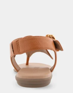 Comfortable Women's Buckle Detail Back Strap Thong Sandal in Tan Grainy Faux Leather