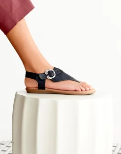 Comfortable Women's Buckle Detail Back Strap Thong Sandal in Black Grainy Faux Leather