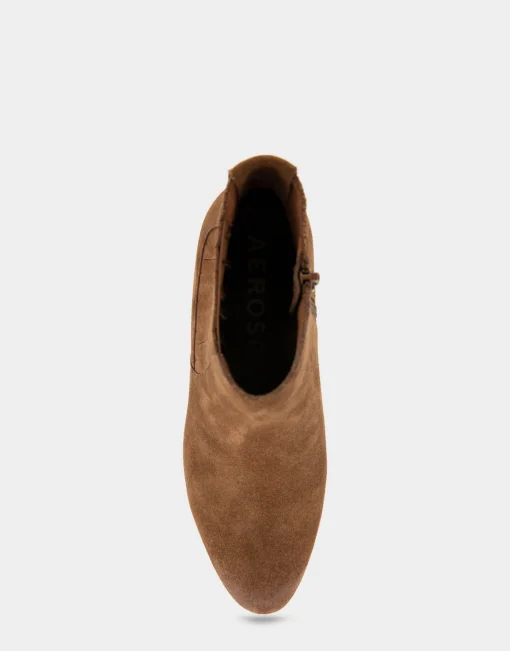 Comfortable Women's Covered Gore Western Ankle Bootie in Tobacco Suede