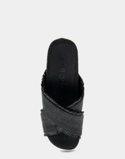 Comfortable Women's Crisscross Footbed Wedge Sandal in Black Raffia Raffia Fabric