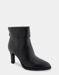 Comfortable Women's Cuffed Point Toe Crepe Sole Stiletto Bootie in Black Leather Leather