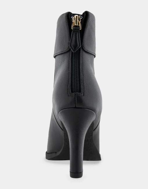 Comfortable Women's Cuffed Point Toe Crepe Sole Stiletto Bootie in Black Leather Leather