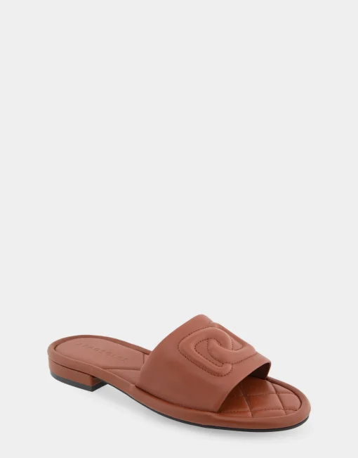 Comfortable Women's Debossed Chain Link Slide Sandal in Gingerbread Leather