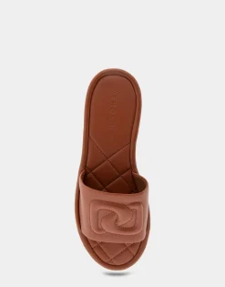 Comfortable Women's Debossed Chain Link Slide Sandal in Gingerbread Leather