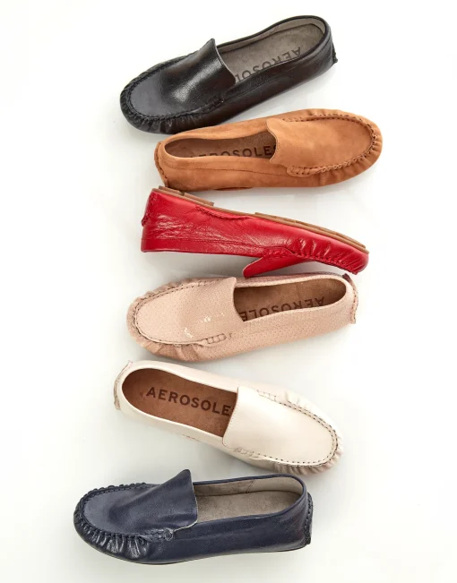 Comfortable Women's Driver in Eggnog Leather