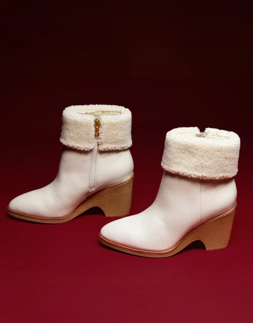 Comfortable Women's Faux Shearling Cuff Sculpted Wedge Crepe Heel Bootie in Eggnog Pebbled Nubuck Leather