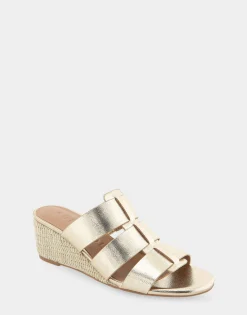 Comfortable Women's Fisherman Mid Wedge Slide in Soft Gold Faux Leather