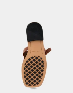 Comfortable Women's Fisherman Flat Slide Sandal in Gingerbread Leather
