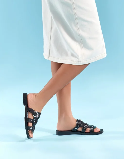 Comfortable Women's Fisherman Flat Slide Sandal in Black Leather