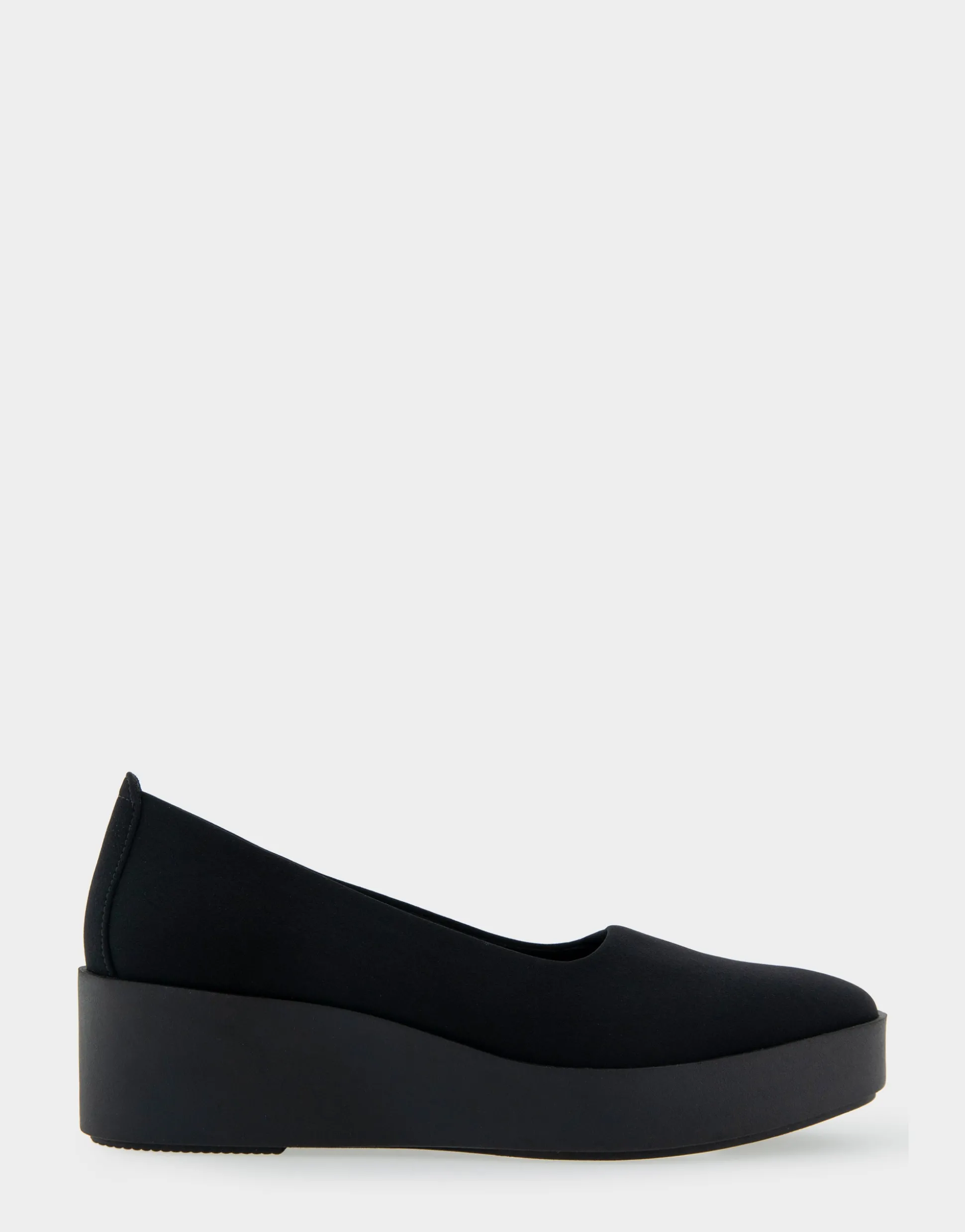 Comfortable Women's Flatform Shoe in Black Stretch Gabardine Fabric