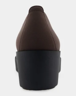 Comfortable Women's Flatform Shoe in Brown Stretch Gabardine Fabric