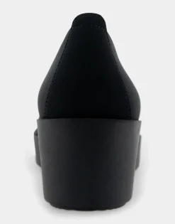 Comfortable Women's Flatform Shoe in Black Stretch Gabardine Fabric