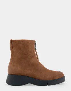 Comfortable Women's Flexible Molded Unit Front Zip Bootie in Tobacco Suede