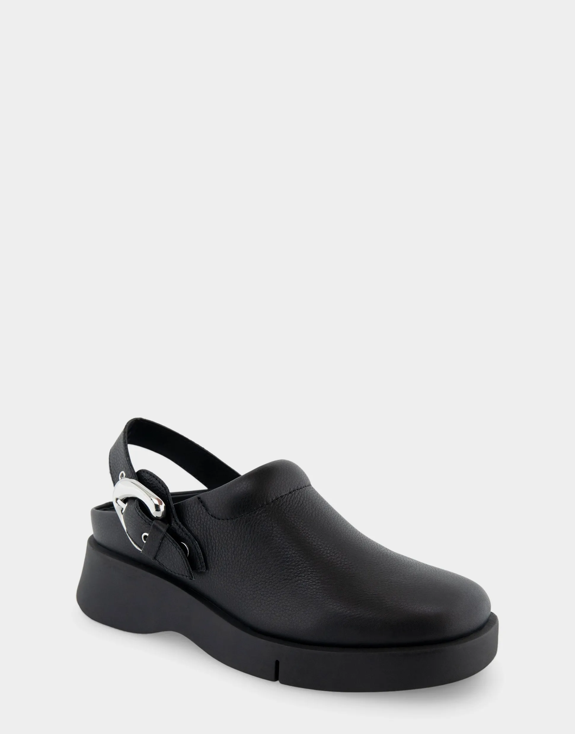 Comfortable Women's Flexible Molded Unit Convertible Clog in Black Leather Leather