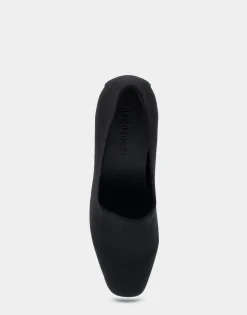 Comfortable Women's Heeled Pump in Black Stretch Fabric