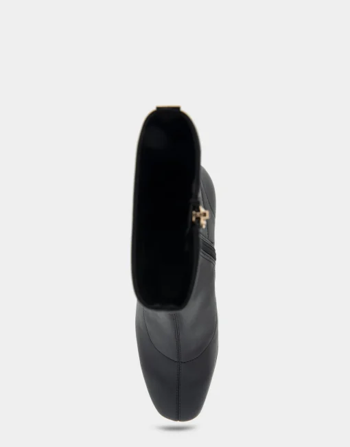 Comfortable Women's Heeled Ankle Boot in Black Stretch Faux Leather