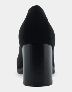 Comfortable Women's Heeled Pump in Black Stretch Fabric