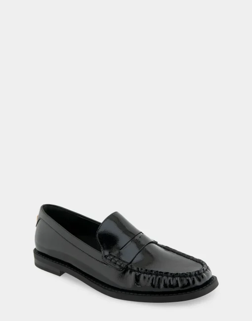 Comfortable Women's Lightweight Flexible Tailored Weejun Loafer in Black Crinkled Patent Faux Leather Patent Faux Leather