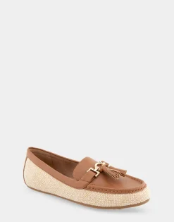 Comfortable Women's Loafer in Natural Raffia