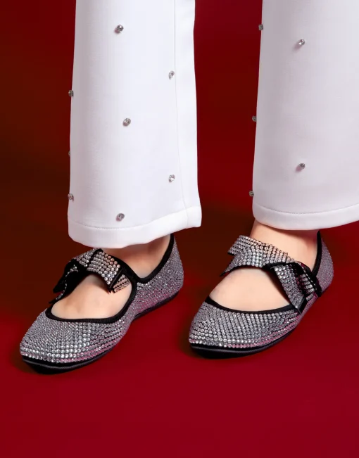 Comfortable Women's Mary Jane Flat in Black Satin Crystal