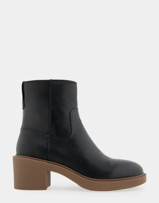 Comfortable Women's Molded Block Heel Bootie in Black Grainy Leather Leather