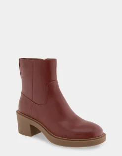 Comfortable Women's Molded Block Heel Bootie in Clay Leather Leather