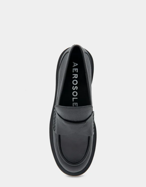 Comfortable Women's Molded Unit Loafer With Twisted Keeper in Black Waxy Leather Leather