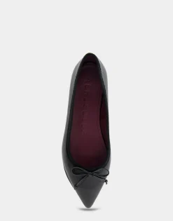 Comfortable Women's Point Toe Flat in Black Leather