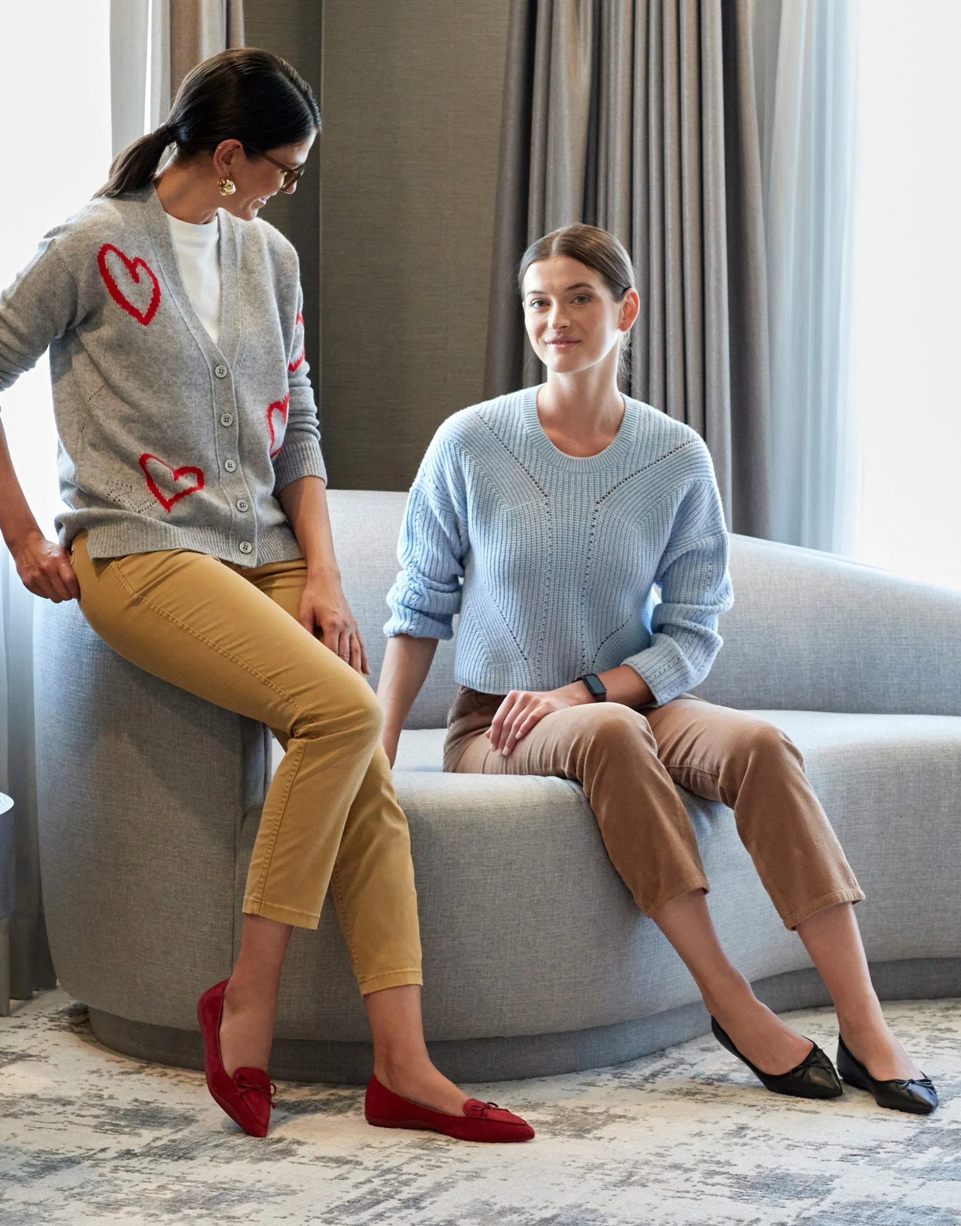 Comfortable Women's Point Toe Flat in Black Leather