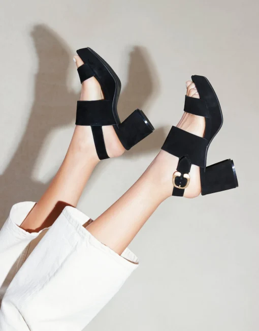 Comfortable Women's Sandal in Black Genuine Suede