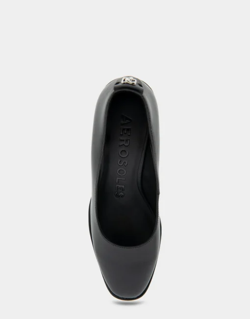 Comfortable Women's Sculpted Wedge Pump in Black Leather