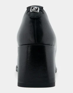 Comfortable Women's Sculpted Wedge Pump in Black Leather