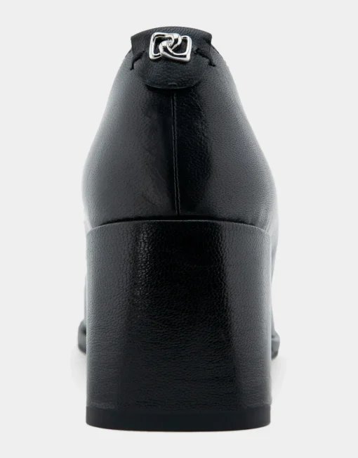 Comfortable Women's Sculpted Wedge Pump in Black Leather