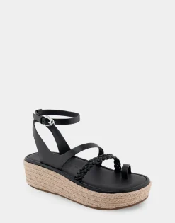 Comfortable Women's Strappy Flatform Sandal in Black Leather