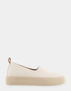 Comfortable Women's Strech Hidden Wedge Slip On Flatform Sneaker in Eggnog Stretch Faux Leather