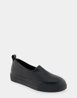 Comfortable Women's Strech Hidden Wedge Slip On Flatform Sneaker in Black Stretch Faux Leather
