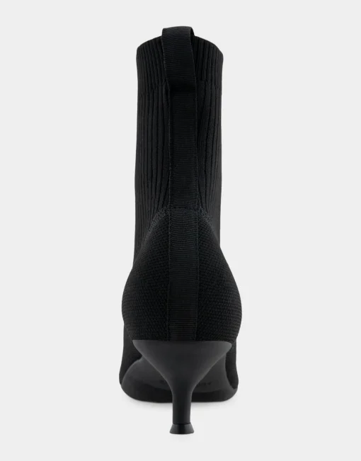 Comfortable Women's Stretch Knit Point Toe Molded Outsole Kitten Heel Bootie in Black Knit Stretch Flyknit Fabric