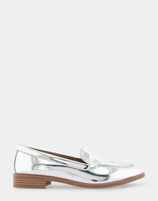 Comfortable Women's Tailored Loafer in Silver Metallic Faux Leather