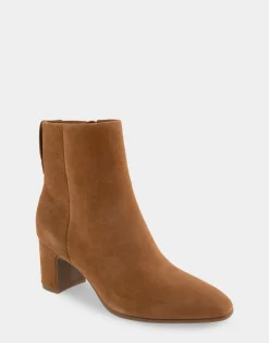 Comfortable Women's Tapered Toe Covered Heel Bootie in Tobacco Suede