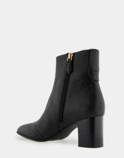 Comfortable Women's Tapered Toe Covered Heel Bootie in Black Leather