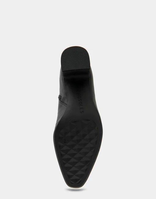 Comfortable Women's Tapered Toe Covered Heel Bootie in Black Leather