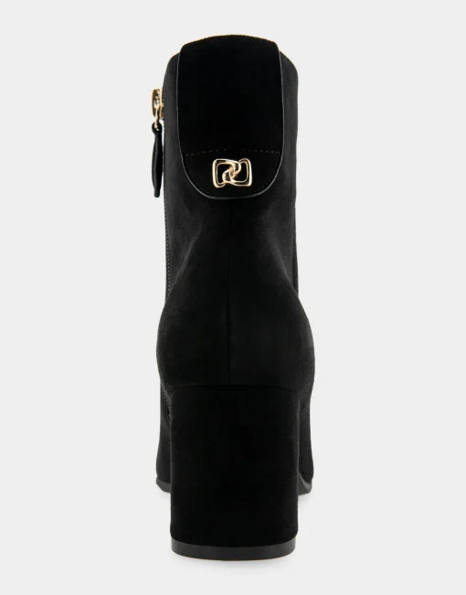 Comfortable Women's Tapered Toe Covered Heel Bootie in Black Suede