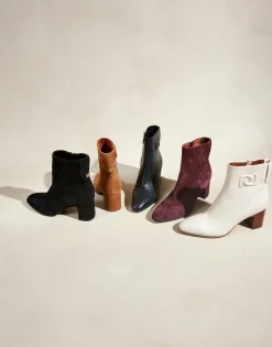 Comfortable Women's Tapered Toe Covered Heel Bootie in Deep Aubergine Suede