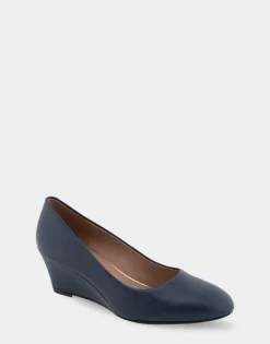 Comfortable Women's Wedge Pump in Navy Genuine Leather