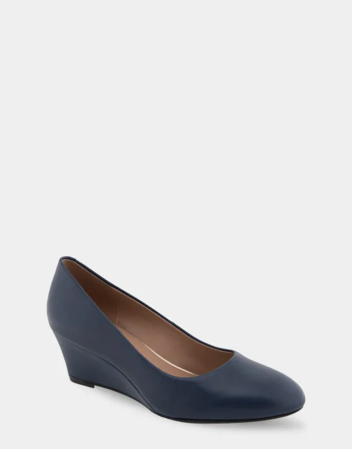 Comfortable Women's Wedge Pump in Navy Genuine Leather