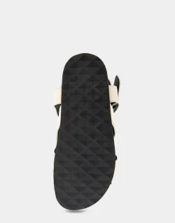 Comfortable Women's Woven Fisherman Footbed Sandal in Eggnog Leather